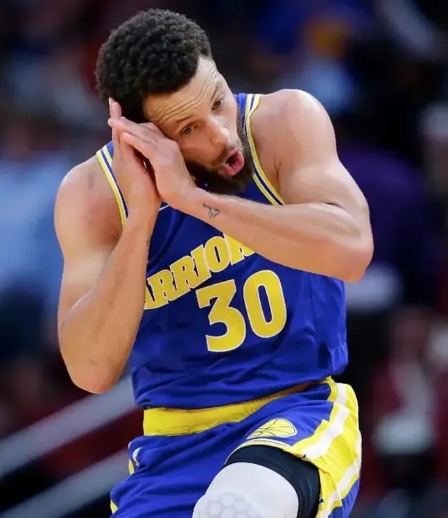 圣安东尼奥马刺迎NBA常规赛关键赛，清晨手感冰凉，更衣室稳定，医务组通报恢复的简单介绍-AYX SPORTS